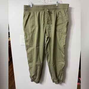 Women's Olive Jogger Pants